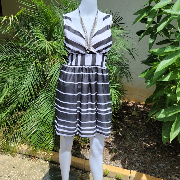 Dots Dresses & Skirts - Dots Cocktail Casual Party Dress Size Small